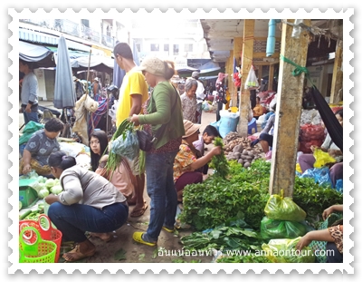 ตลาดเช้าสระบัวตลาดเช้าพระตะบอง