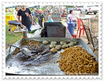 ขายผัดไทย กับกุ้ยช่ายเขมร