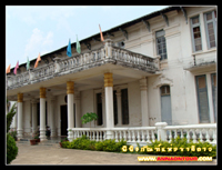ทางเข้าพิพิธภัณฑ์แห่งชาติลาว