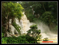 น้ำตกตาดกวางซีช่วงฤดูฝน