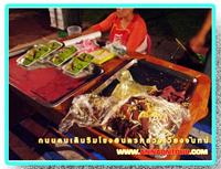 ร้านขายอาหารในถนนคนเดินเวียงจัน