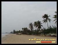 ริมทะเลหาดบ้านกรูด