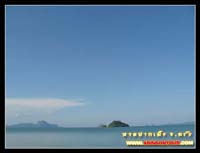วิวทะเลสวย ๆ หาดปากเม็ง